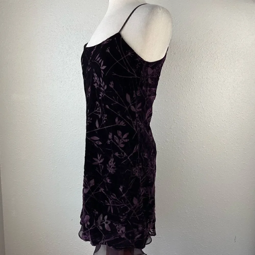Nautica Purple Velour Nightie Size M EUC